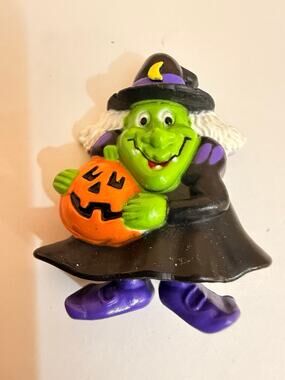 Vintage RUSS Halloween Witch Pumpkin Acrylic Brooch